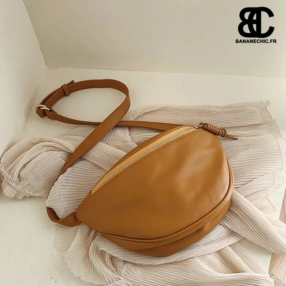 Sac bandoulière cuir oversize noir - A Yellow Waist pack -